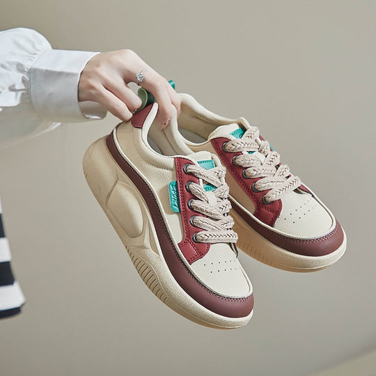 Damen Sportliche Sneaker mit innovativen Luftpolster und verstärkter Sohle R&B