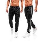 Herren Sportliche Jogginghose mit seitlichen Kontraststreifen R&B