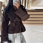 Damen Kunstlederjacke mit modischem Wickeldesign und breiten Ärmeln R&B