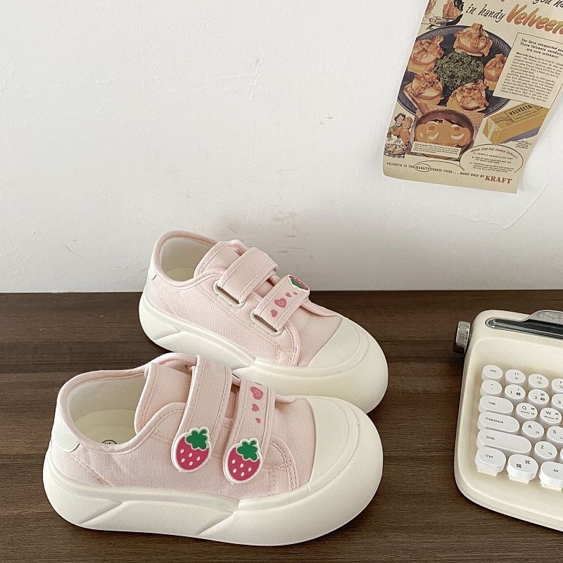 Damen Sneakers mit farbigen Knopf-Details und flexiblem Design