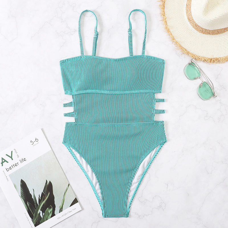 Damen Einteiler Badeanzug mit elegantem Rippendesign und figurschmeichelnder Silhouette R&B
