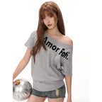 Damen nan asymmetrisches Ein-Schulter-Oberteil mit 'Amor Fati' Typo-Frontprint und Tunnelzugsaum R&B