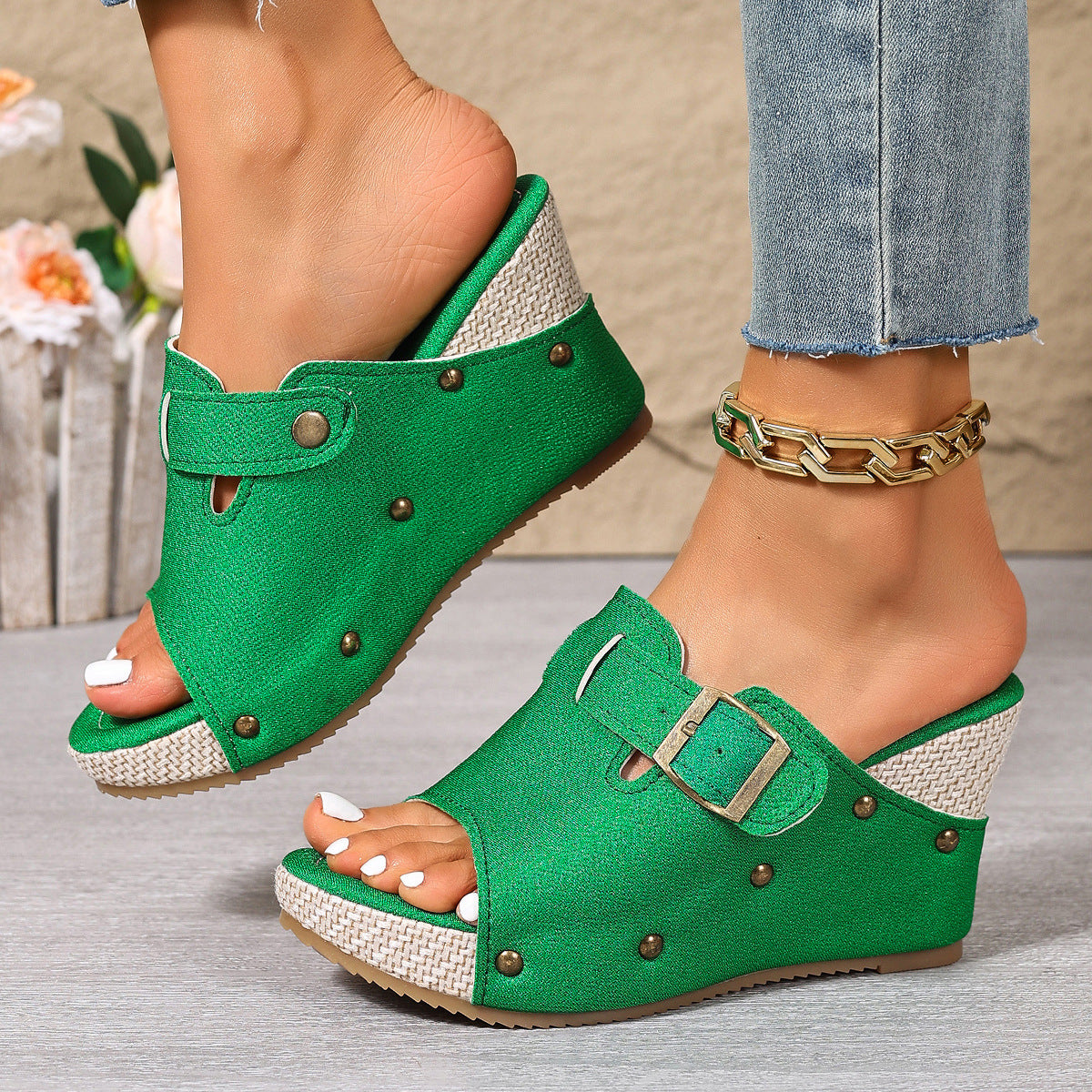 Damen Wedge-Pantoletten mit modischem Schnallen-Design und hochwertigem Obermaterial R&B