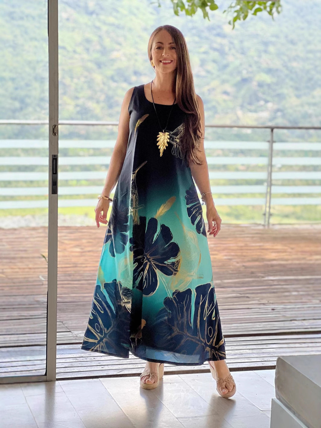 Damen Maxikleid mit floralem Design und fließendem Schnitt R&B