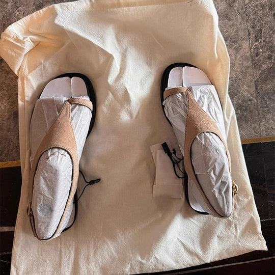 Damen Modische Zehentrenner-Sandalen mit elegantem Riemendesign und bequemem Fußbett R&B