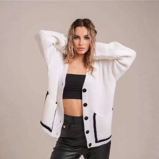 Damen lässiger Strickcardigan mit kontrastierenden Taschen und klassischen Knopfdetail R&B