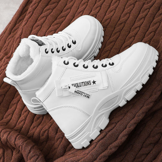 Damen Warm gefütterte Winterstiefel mit robustem Profil und praktischem Schnürsystem R&B