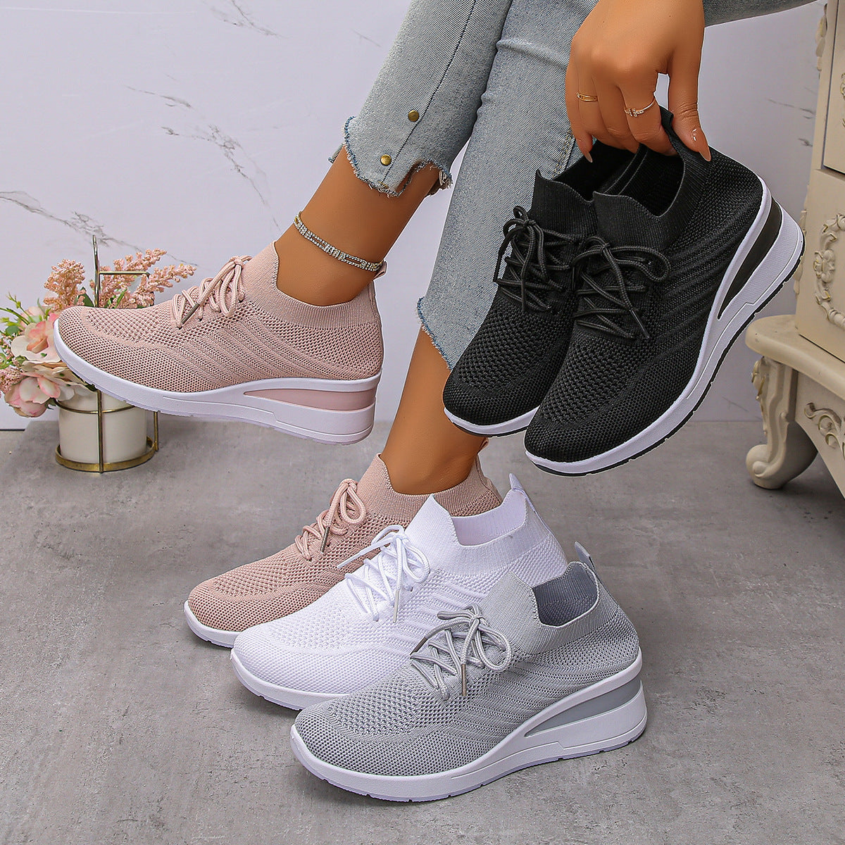 Damen Sportliche Wedge-Sneaker mit atmungsaktivem Mesh-Obermaterial und rutschfester Sohle R&B