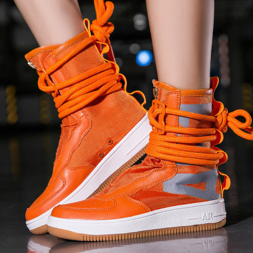 Damen High-Top Sneakers mit innovativem Schnürsystem und atmungsaktiver Netzstruktur R&B