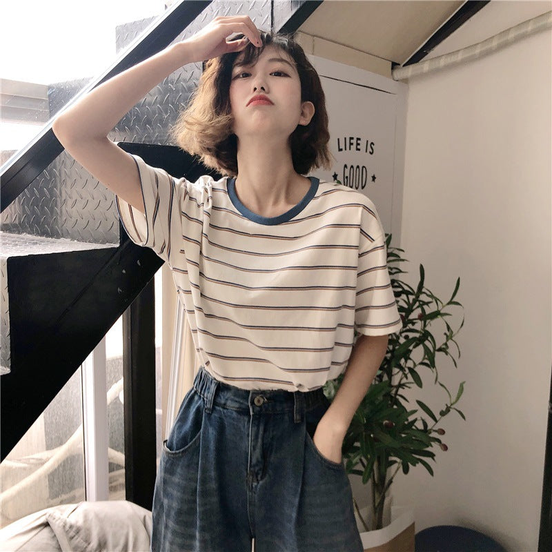 Damen Gestreiftes T-Shirt mit Rundhalsausschnitt und lockerer Passform