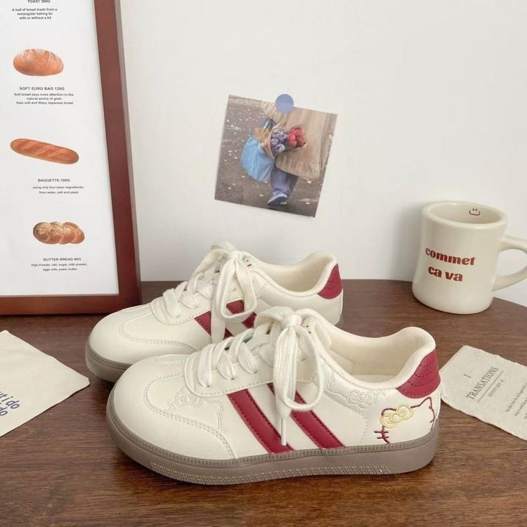 Damen Sneakers im verspielten Hello Kitty Design mit komfortabler Dämpfung R&B
