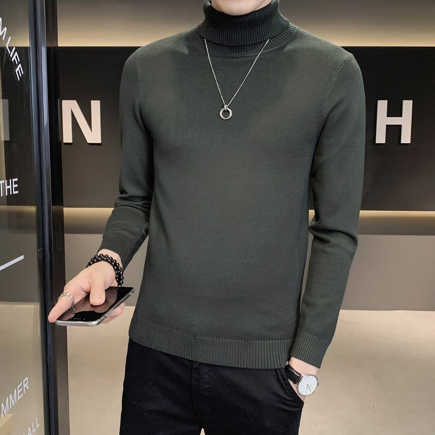 Herren Pullover mit hohem Kragen aus weicher Strickware R&B