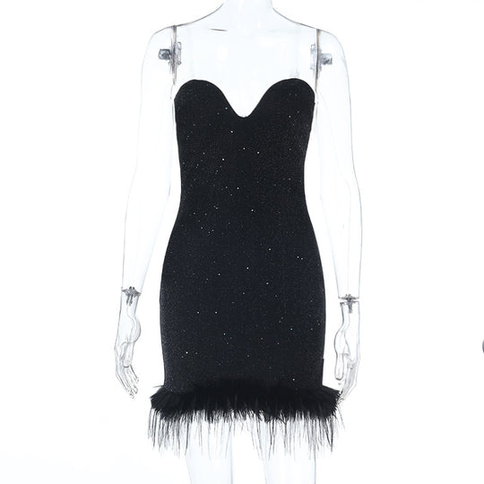 Damen elegantes kurzes Abendkleid mit herzförmigem Ausschnitt und glamourösen Federdetails R&B