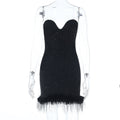 Damen Mini-Kleid mit herzförmigem Ausschnitt und Federn R&B