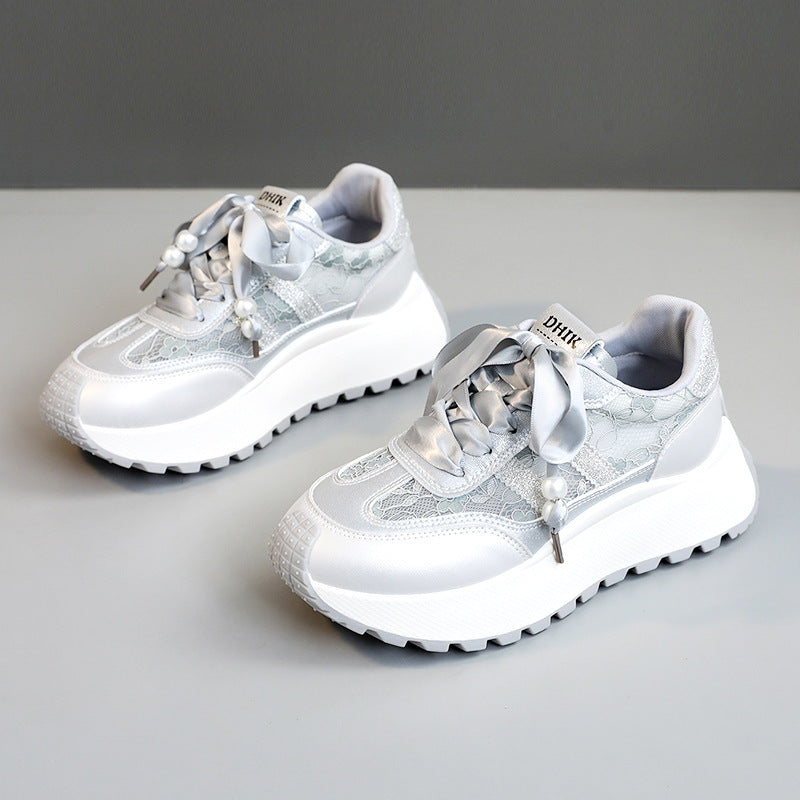 Damen Gemusterte Plateau-Sneaker mit eleganten Schnürdetails R&B