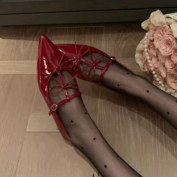 Damen Ballerina-Schuhe mit verspieltem Schleifendetail und eleganter Lackoberfläche