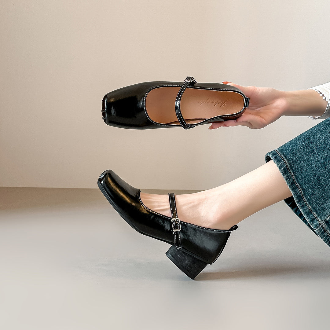 Damen Ballerina Schuhe mit elegantem Riemen und spitz zulaufendem Design R&B