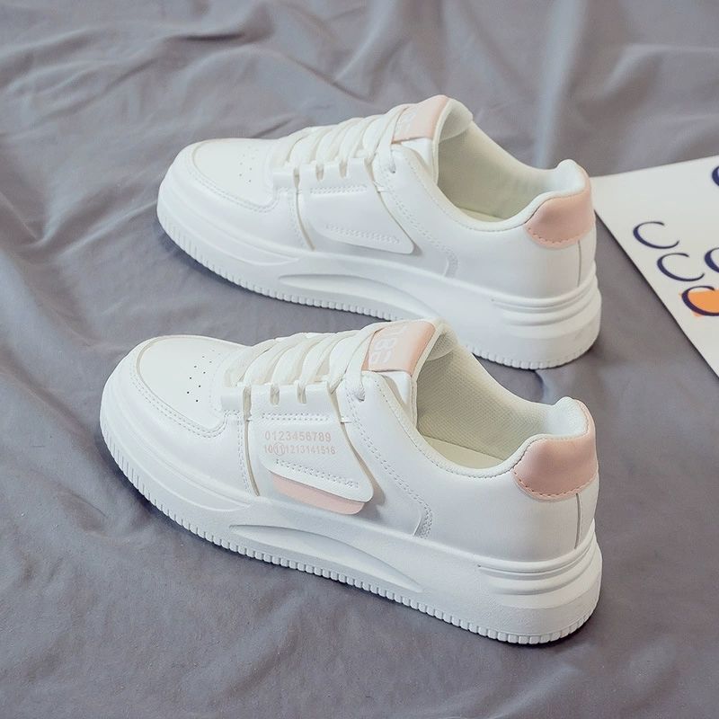 Damen Sportliche Sneakers mit innovativer Dämpfung R&B