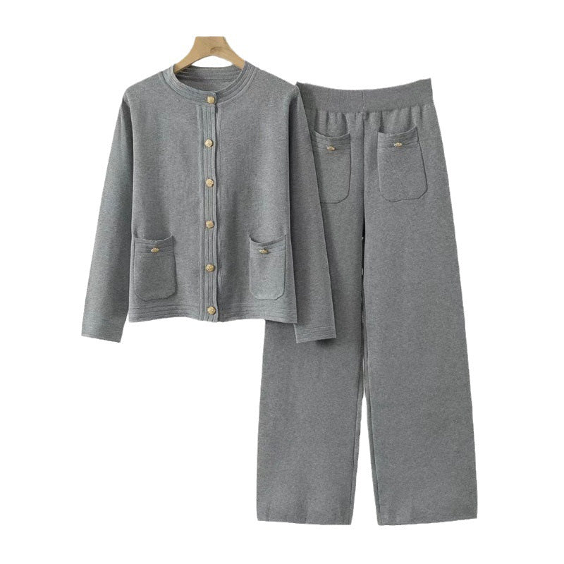 Damen gemütliches Strick-Loungewear-Set mit Knopfdetaillierung und aufgesetzten Taschen R&B