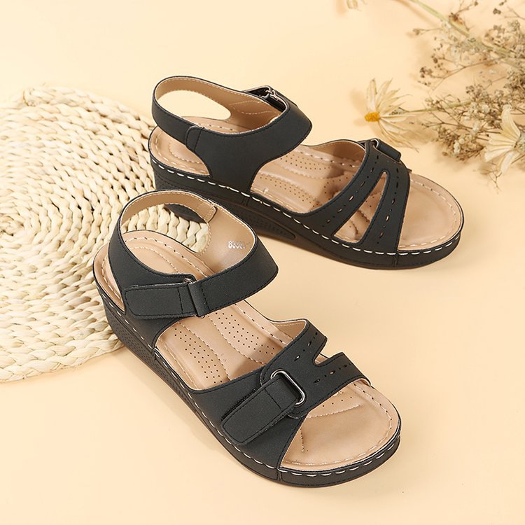Damen Komfortable Keilsandalen mit verstellbaren Riemen und anatomischem Fußbett R&B