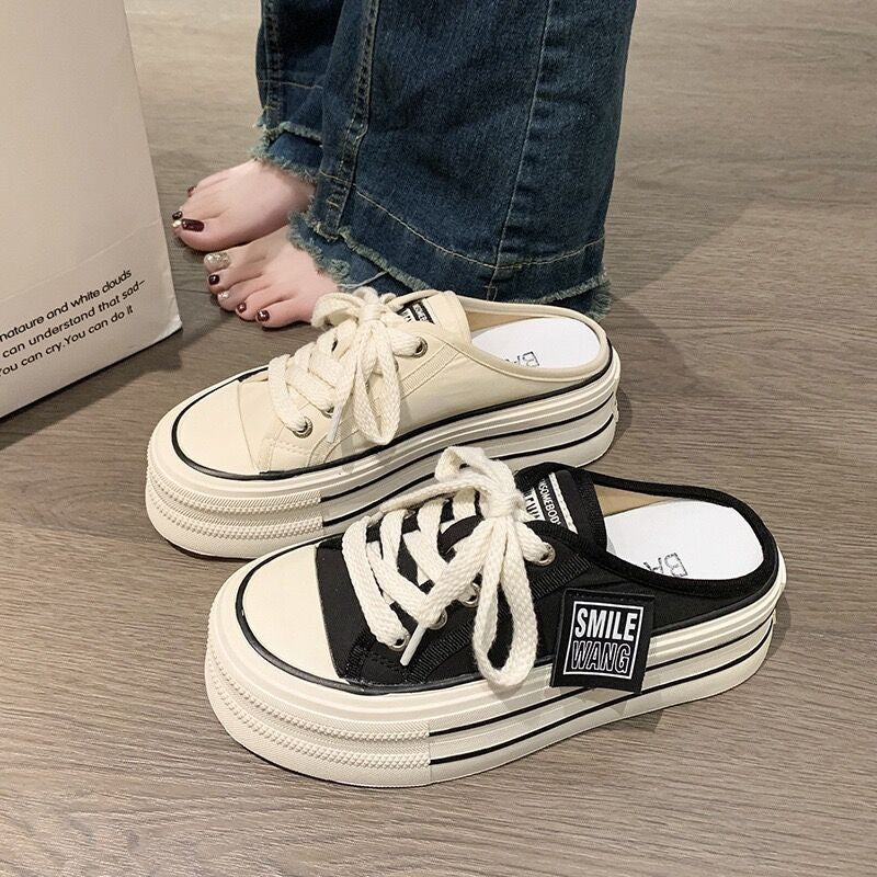Damen Plattform-Sneaker mit lässiger Slip-On Konstruktion und strapazierfähiger Sohle
