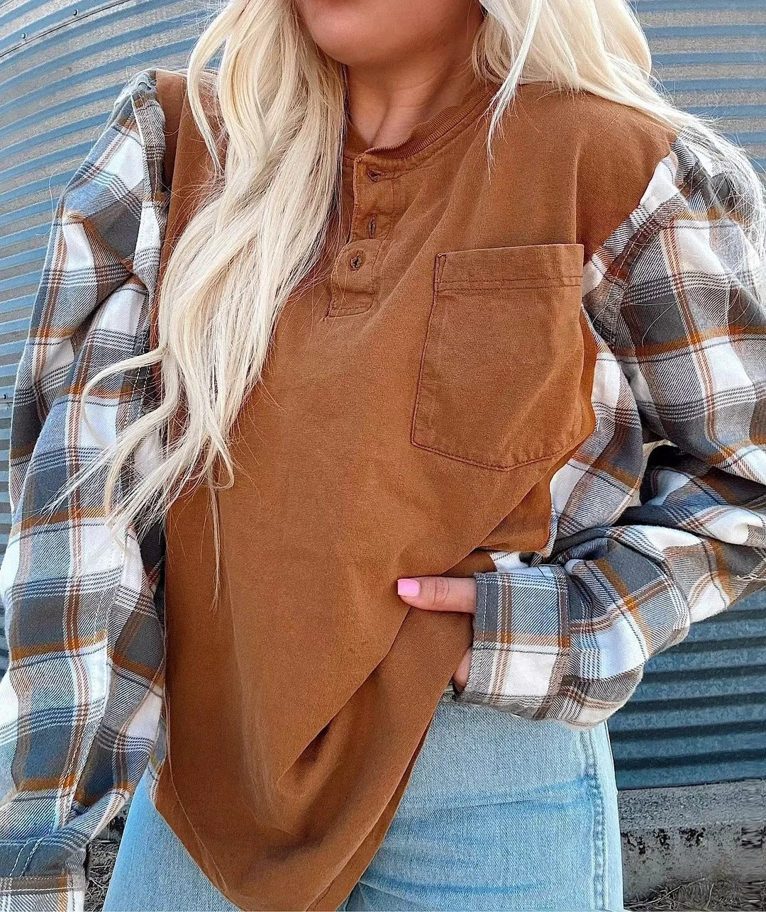 Damen nan weiter Henleypullover im Lagenlook mit karierten Ärmeln und Brusttasche R&B