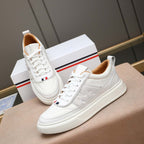 Damen Sportliche Sneakers mit luxuriösem Leder und rutschfester Laufsohle R&B