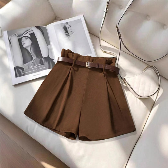 Damen Bleistiftshorts mit Gürtel und eleganten Falten R&B