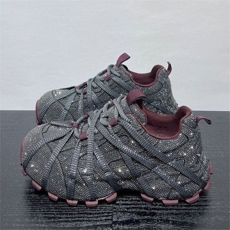 Damen modische Sneakers mit innovativem Textil-Design R&B