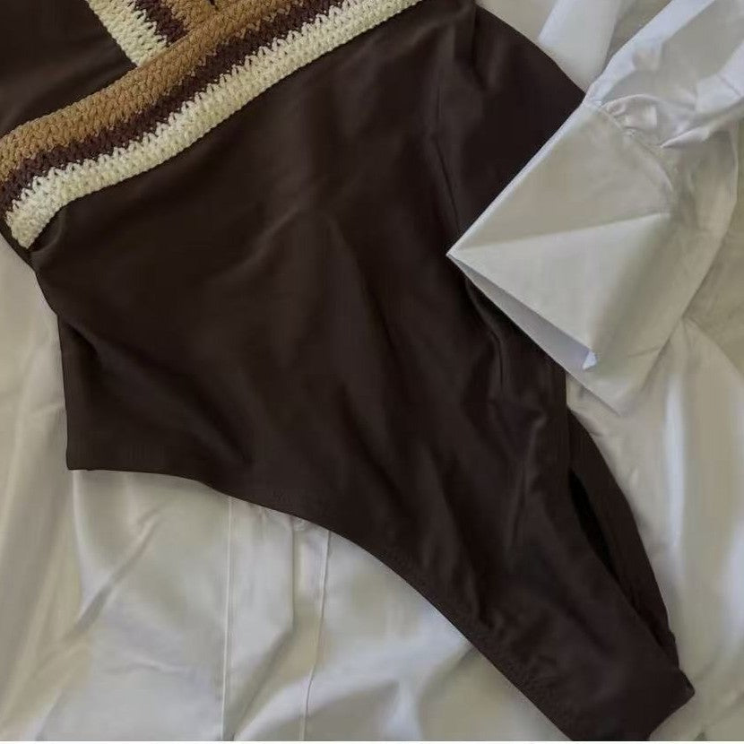 Damen Eleganter Einteiler-Badeanzug mit raffinierten Farbdetails R&B