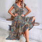 Damen Elegantes Maxikleid mit Floral- und Smock-Detail R&B