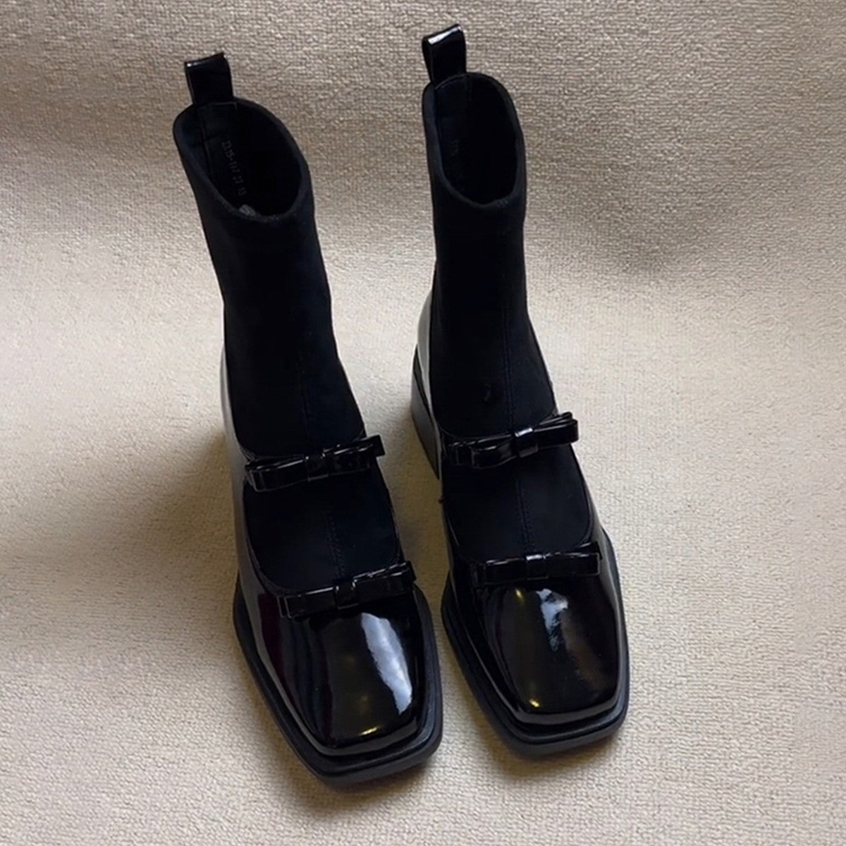 Damen elegante Stiefeletten mit komfortablem Stretchschaft von R&B