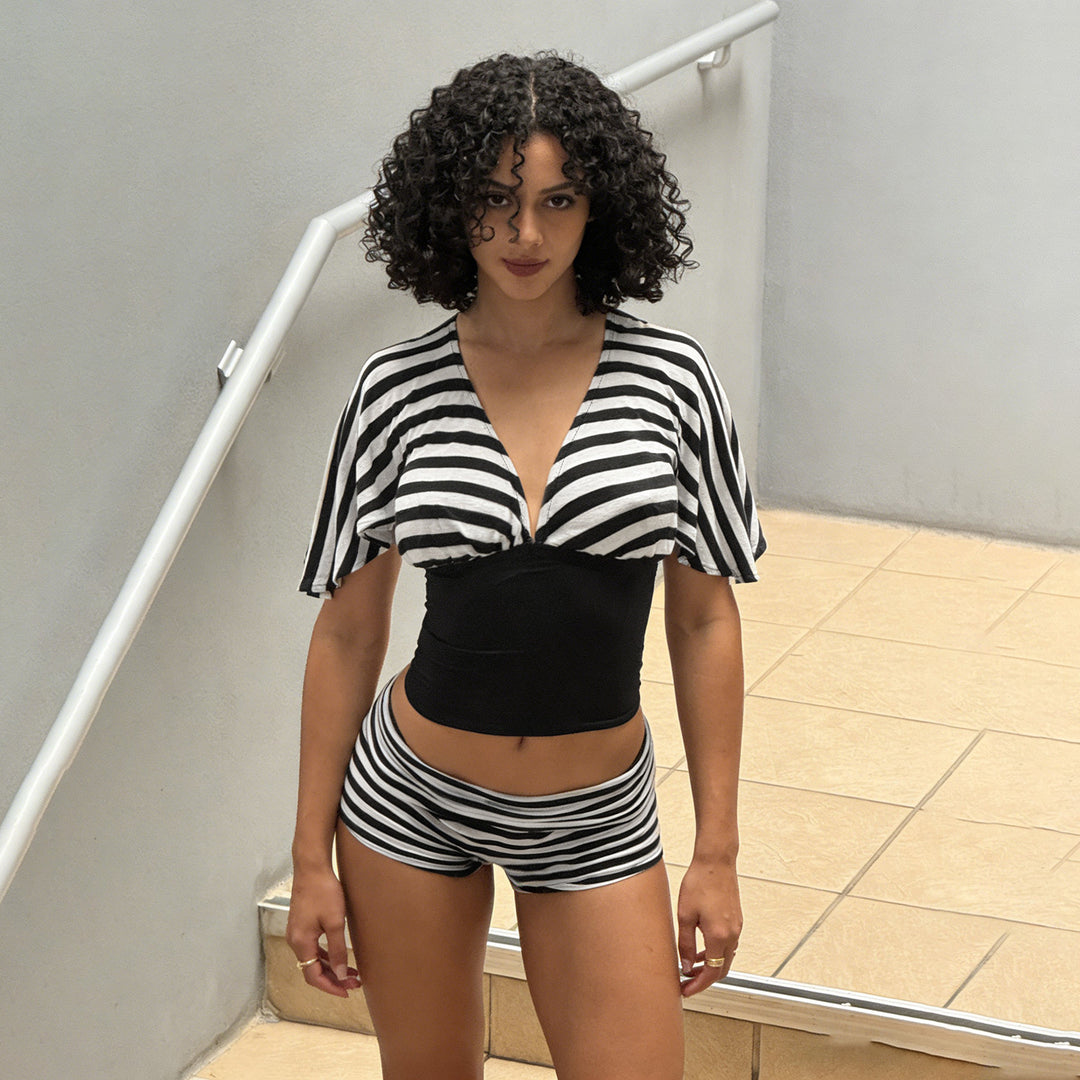 Damen Bali-inspiriertes Zweiteiliges Badeanzug-Set mit luftigen Ärmeln und dekorativem Streifenmuster R&B