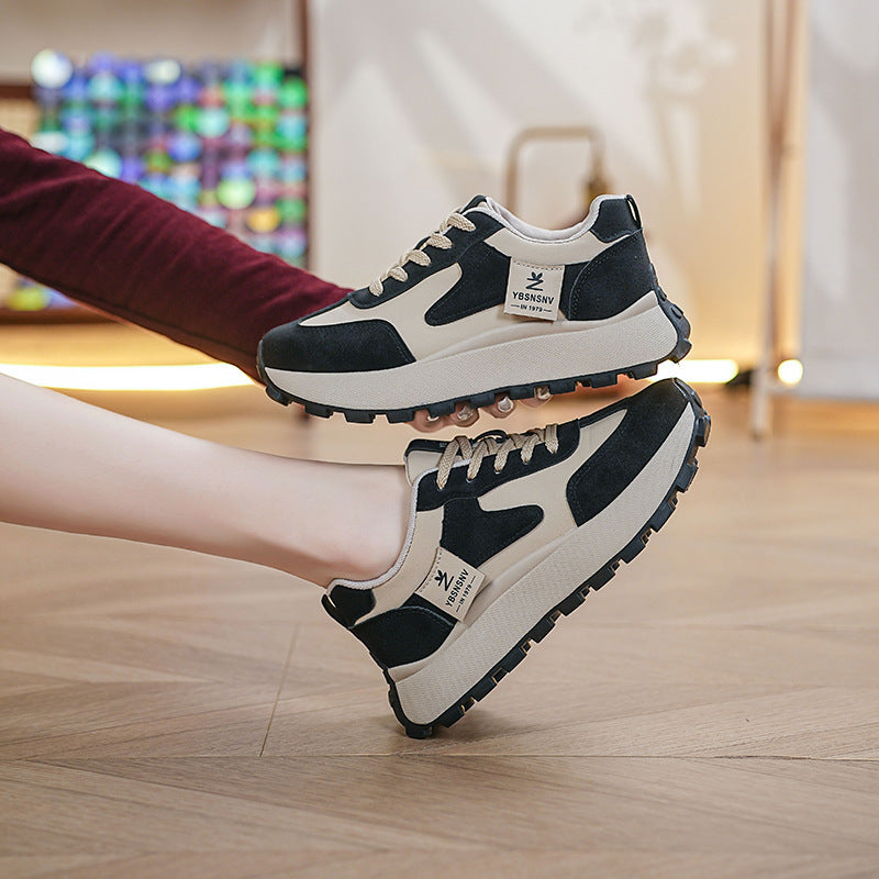 Damen Sportliche Sneaker mit atmungsaktiven Mesh-Einsätzen und dämpfender Sohle