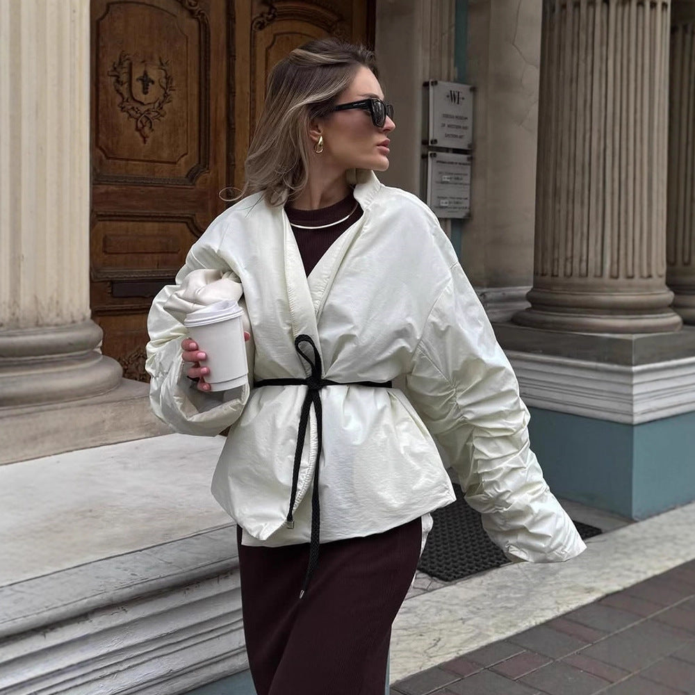 Damen lässige kurz geschnittene Jacke mit Taillengürtel und voluminösen Ärmeln R&B