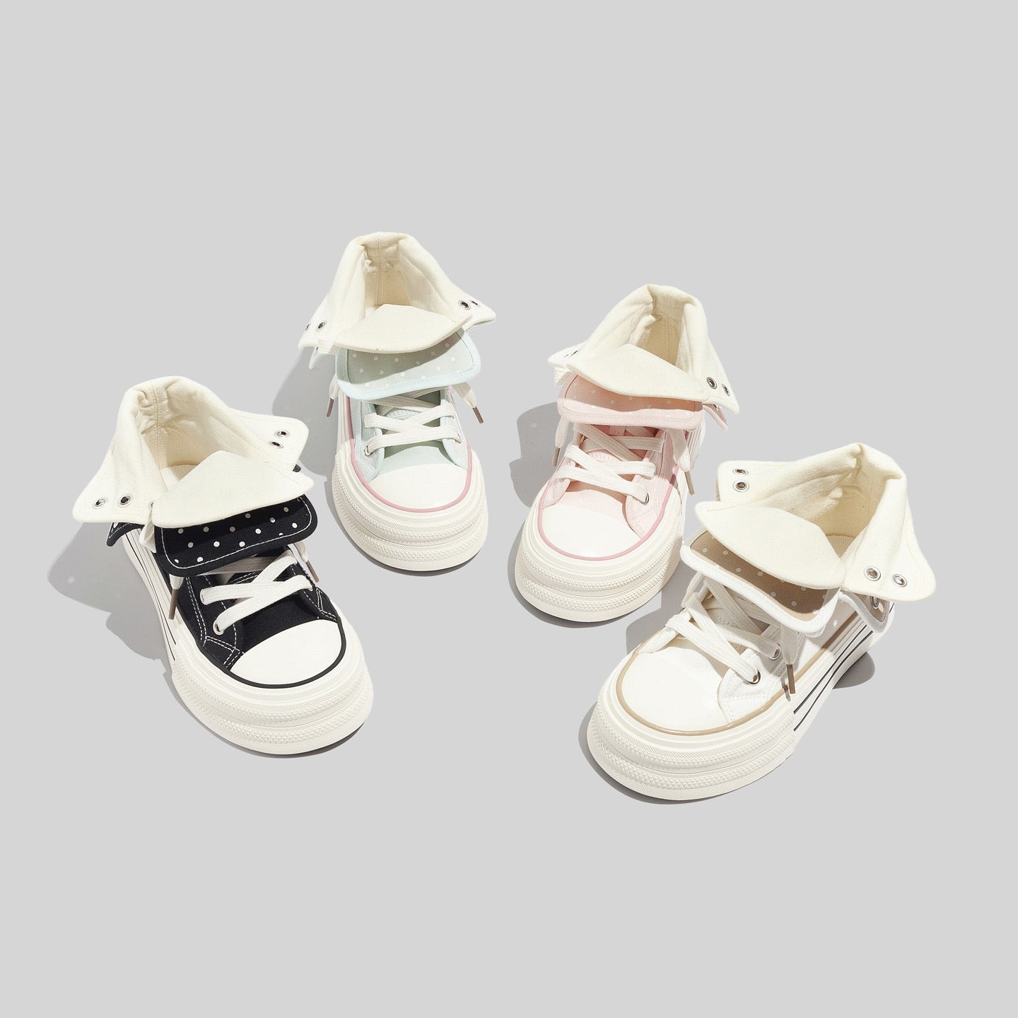 Damen Sneakers mit ausdrucksvoller Klappfunktion und modischem Punktemuster