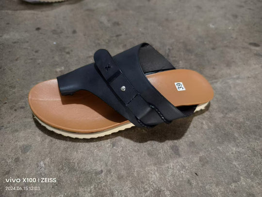 Damen Sandalen mit breiten Riemen und ergonomischem Fußbett R&B