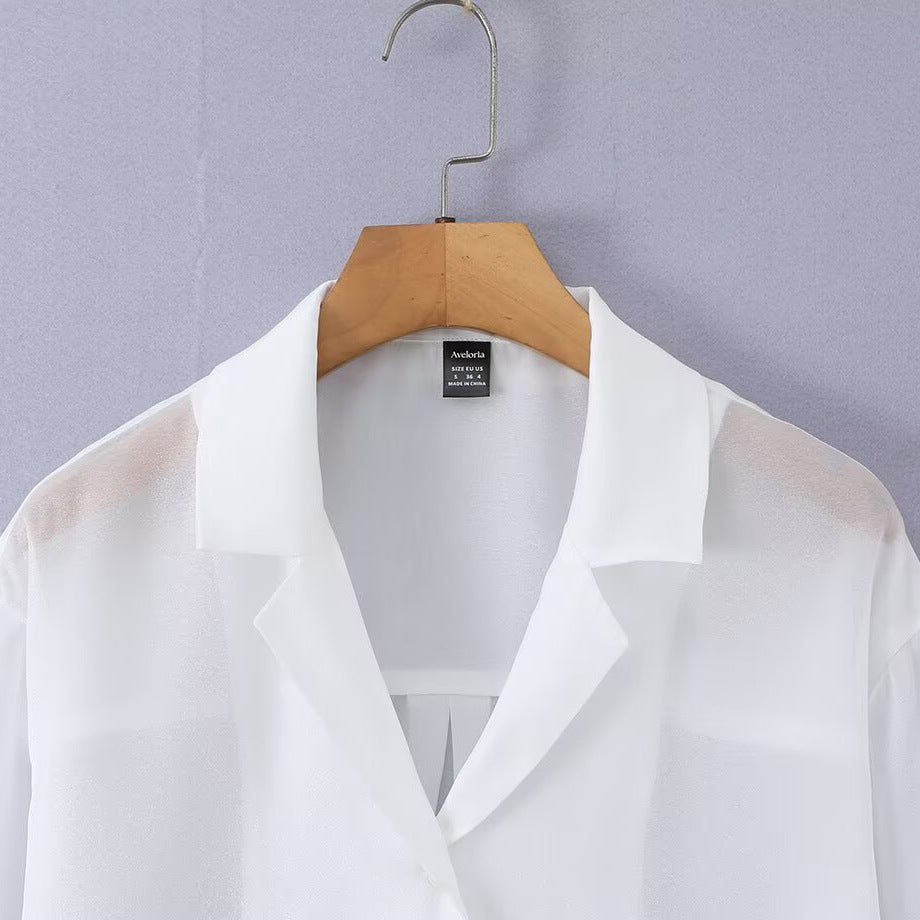 Damenbluse aus luftiger Mikrofaser mit elegantem Kragen und knöpfbarem Verschluss R&B