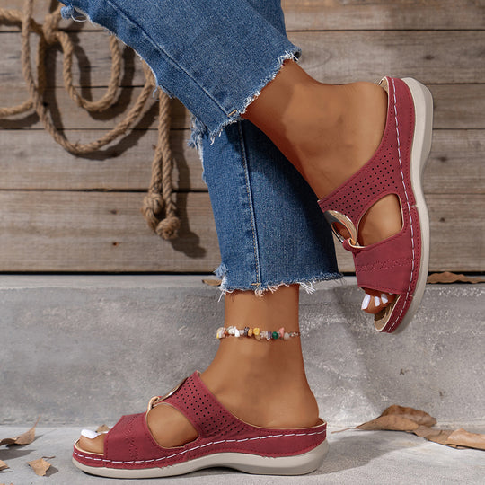Damen Riemchen-Sandalen mit modischem Lochmuster und eleganter Applikation R&B
