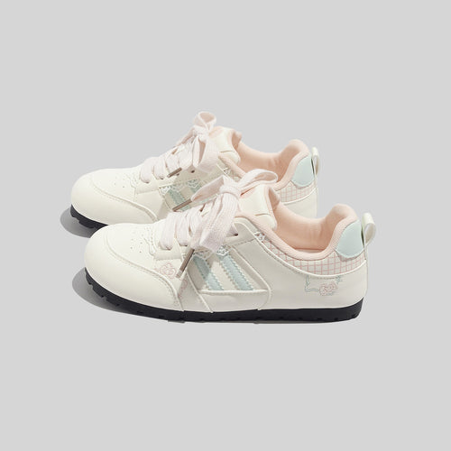 Damen Sportliche Sneakers mit verspieltem Design und atmungsaktiven Einsätzen R&B