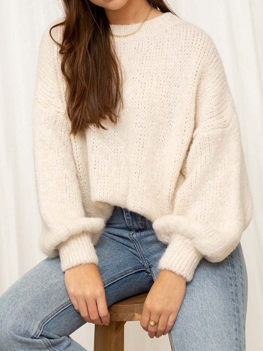 Damen gemütlicher Oversize-Pullover mit voluminösen Ärmeln und weichtexturiertem Strick R&B