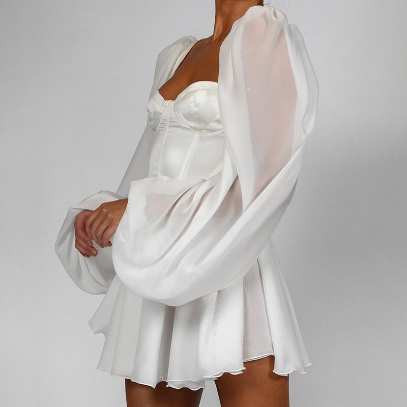 Damen Verspieltes Minikleid mit elegantem Bustier-Oberteil und voluminösen Ärmeln R&B