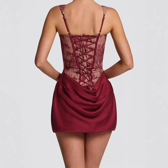 Damen Spitzenbody mit figurbetonter Minirock R&B