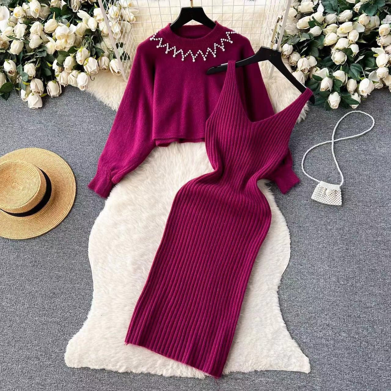 Damen Elegantes Strickkleid mit raffinierter Ribstruktur und stylischem Crop-Pullover