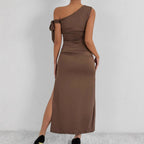 Damen Elegantes Wickelkleid mit asymmetrischem Schnitt und schickem Rüschendetail