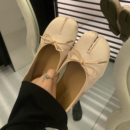 Damen Ballerinas mit modischem Punkte-Design und dekorativem Schleifenakzent R&B