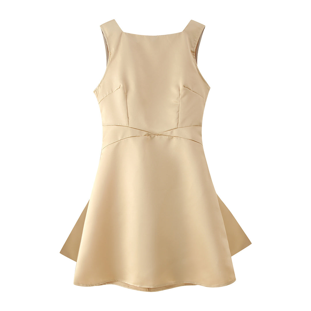 Damen elegantes Cocktailkleid mit modernem Schnitt und schwingendem Rock R&B