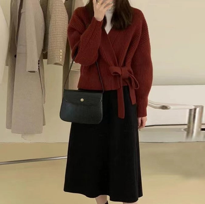 Damen Wickelstrickjacke mit weit geschnittenen Ärmeln und Taillengürtel R&B