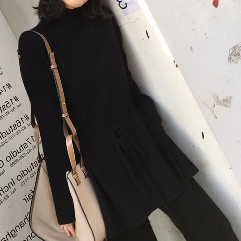 Damen Gemütliches Strickensemble mit Taillengürtel und hohem Kragen R&B