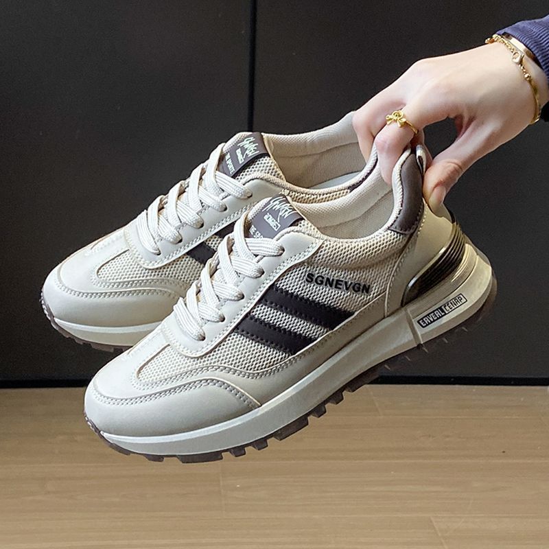 Damen Sportliche Freizeitschuhe mit atmungsaktiver Oberflächenstruktur R&B